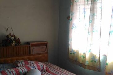 Taman Cempaka - Below Market Value - Double Storey House for sale