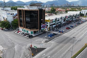 Shoplot for Rent – Jalan Niaga Simee, Ipoh