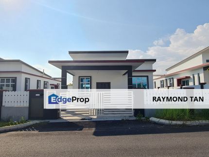 Low density hilltop single storey bungalow, senawang perdana seremban negeri sembilan, Negeri Sembilan, Seremban