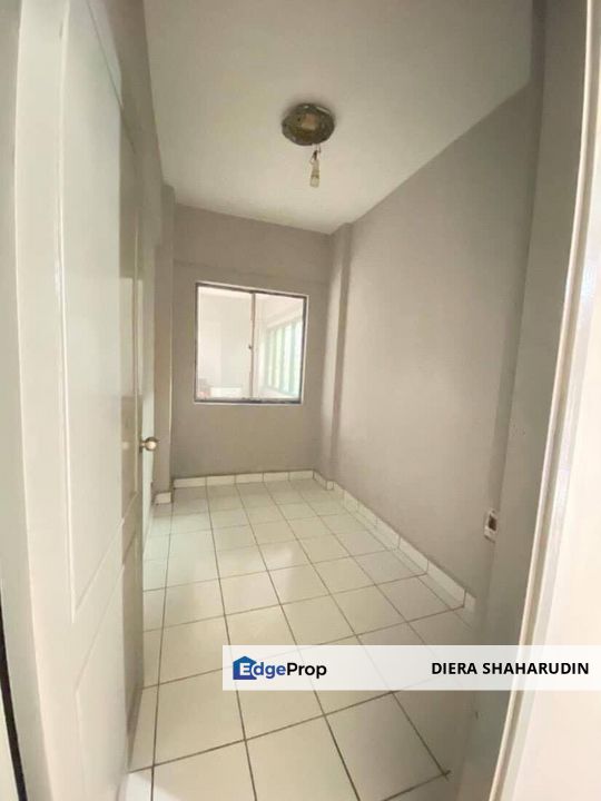 (TINGKAT 1) APT SRI BENDAHARA, BUKIT SAUJANA, JB, Johor, Johor Bahru