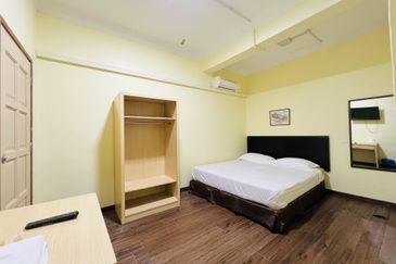 Ayer Keroh Commercial Centre