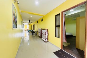 Ayer Keroh Commercial Centre