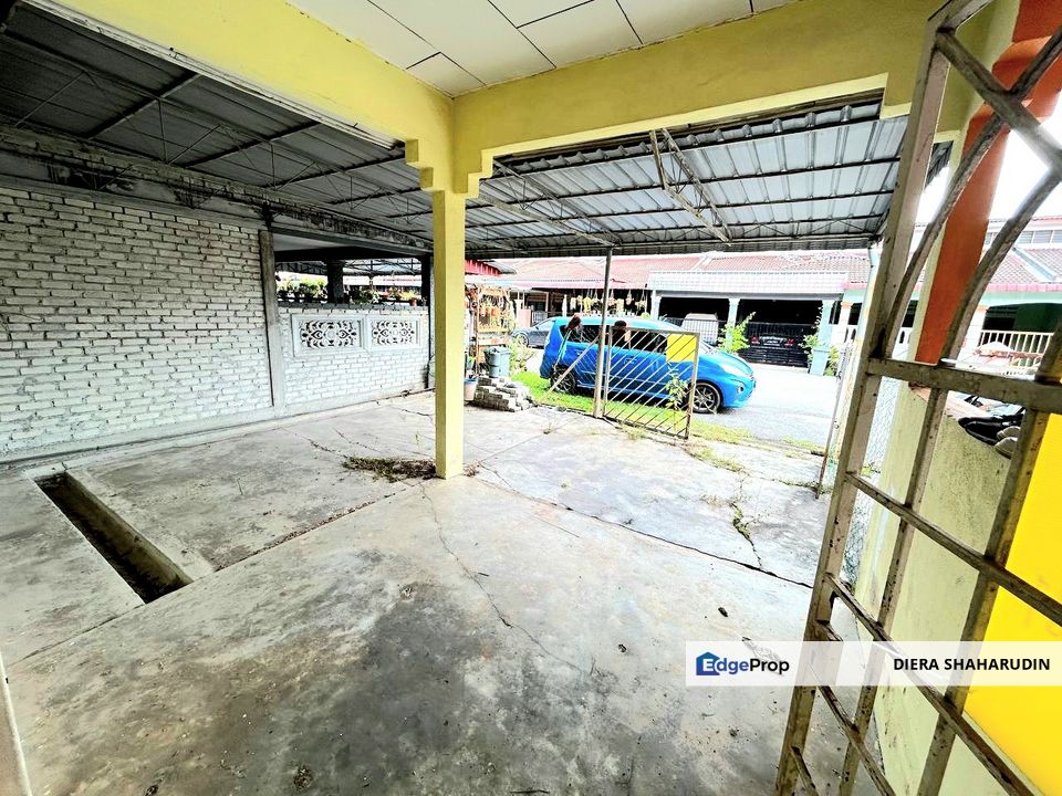 (LOW MEDIUM COST) TAMAN SRI SULONG, BATU PAHAT, Johor, Parit Sulong
