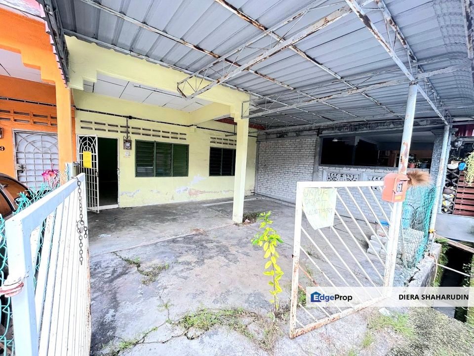(LOW MEDIUM COST) TAMAN SRI SULONG, BATU PAHAT, Johor, Parit Sulong