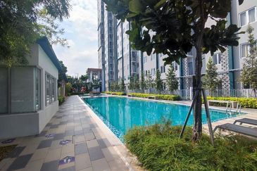 Tangerine Suites @ Sunsuria City