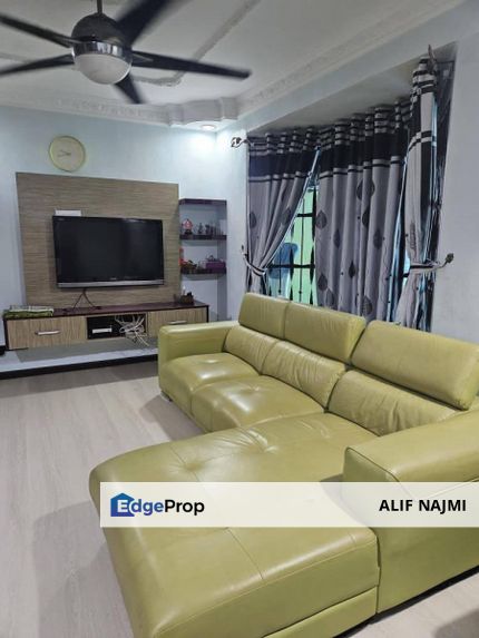 Double Storey Terrace Seksyen 8 Bandar Baru Bangi For Rent, Selangor, Bangi