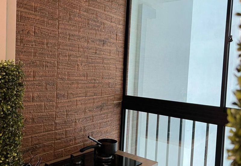 Lake Point Residence