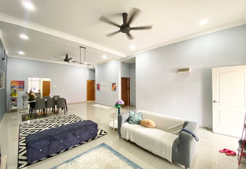 Taman Desa Bestari, Salak Tinggi