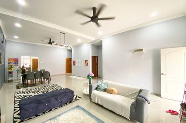 Taman Desa Bestari, Salak Tinggi