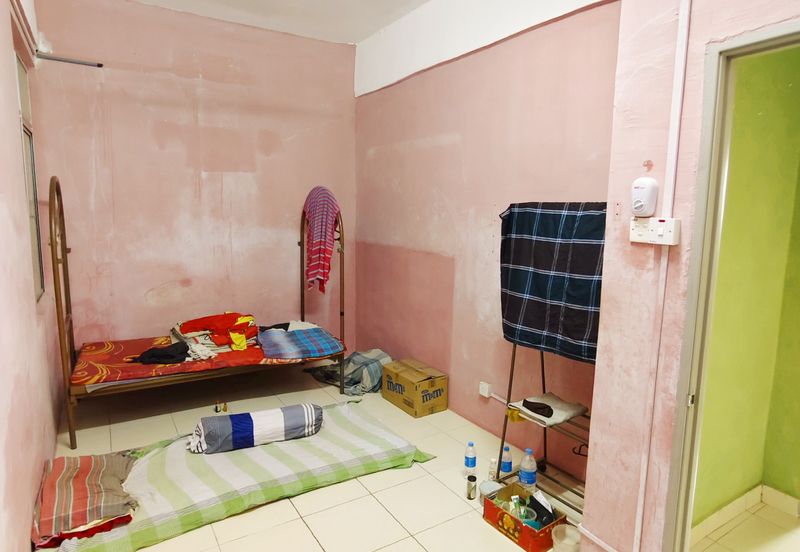 Pangsapuri Cempaka @ Taman Salak Maju