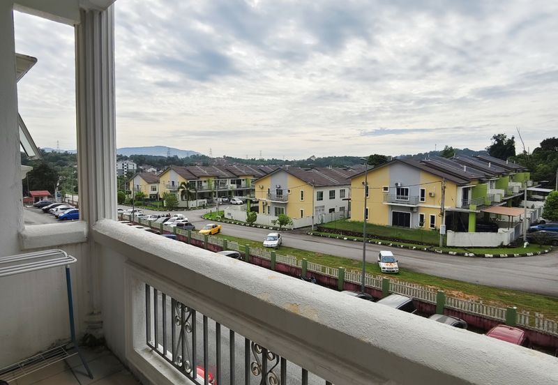 Pangsapuri Cempaka @ Taman Salak Maju