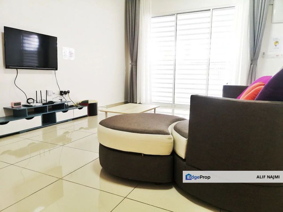 FULLY FURNISHED Double Storey Terrace House Suriaman II, Bandar Sri ...