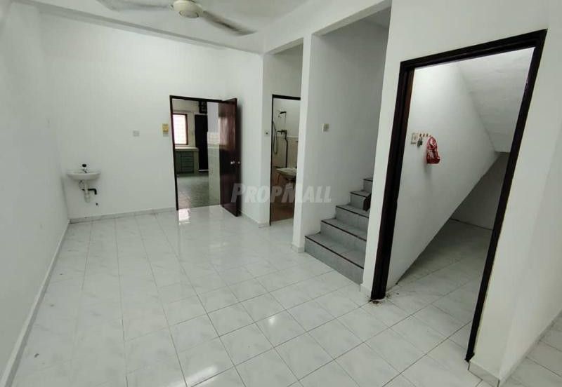 Taman Dahlia, Sepang