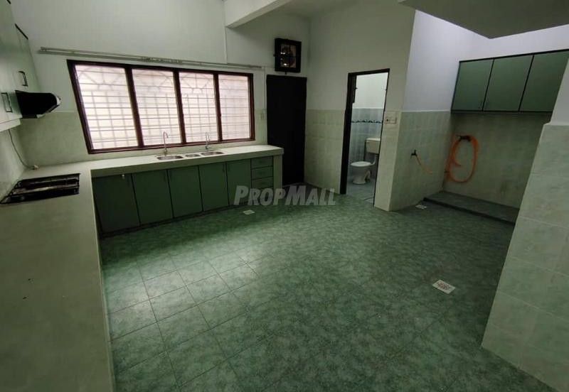 Taman Dahlia, Sepang