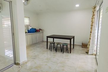 Bandar Baru Salak Tinggi