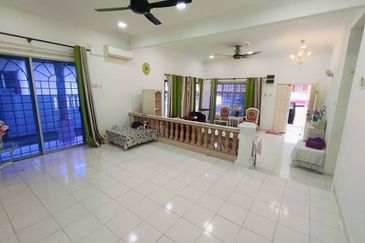 Bandar Baru Salak Tinggi