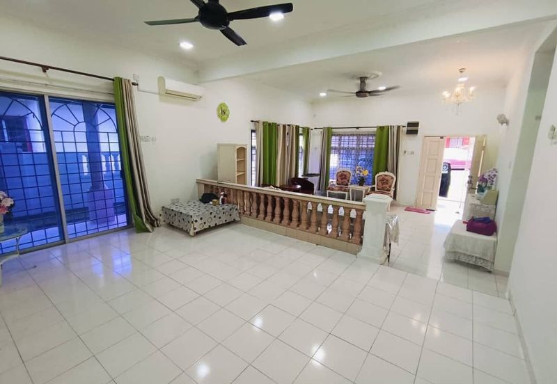 Bandar Baru Salak Tinggi