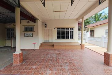 Bandar Baru Salak Tinggi