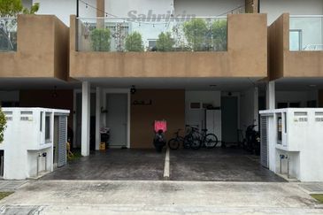 Casa Bluebell @ Cybersouth