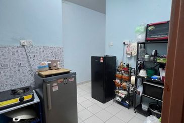 Kelompok Rajawali Apartment