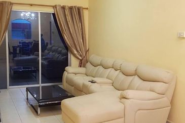 Prima Regency (Kensington Court)