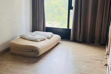 Halo Sunday @ Empire City