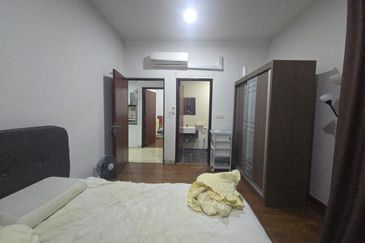 Boulevard Serviced Apartment