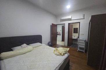 Boulevard Serviced Apartment