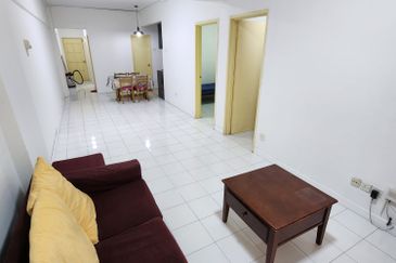 Ixora Apartment