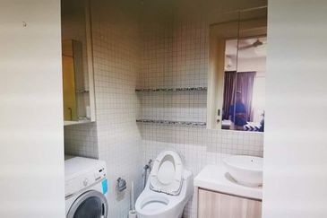 Sixceylon Condominium