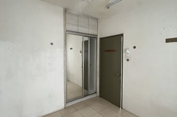 Beverly Tower @ Plaza Medan Putra