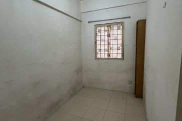 Beverly Tower @ Plaza Medan Putra