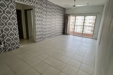 Beverly Tower @ Plaza Medan Putra