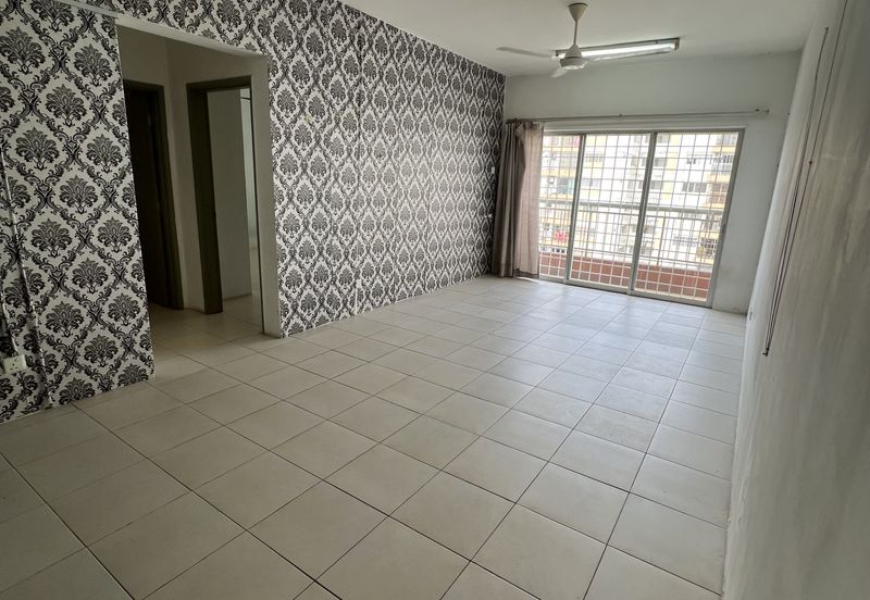 Beverly Tower @ Plaza Medan Putra