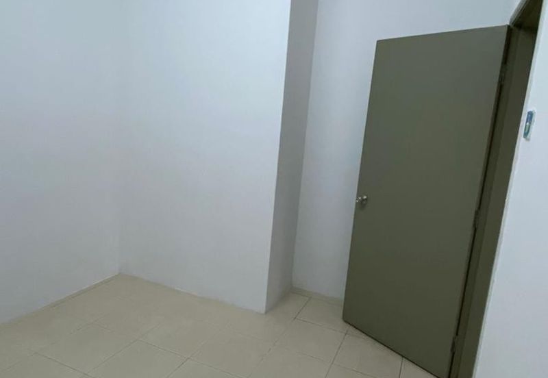 Beverly Tower @ Plaza Medan Putra