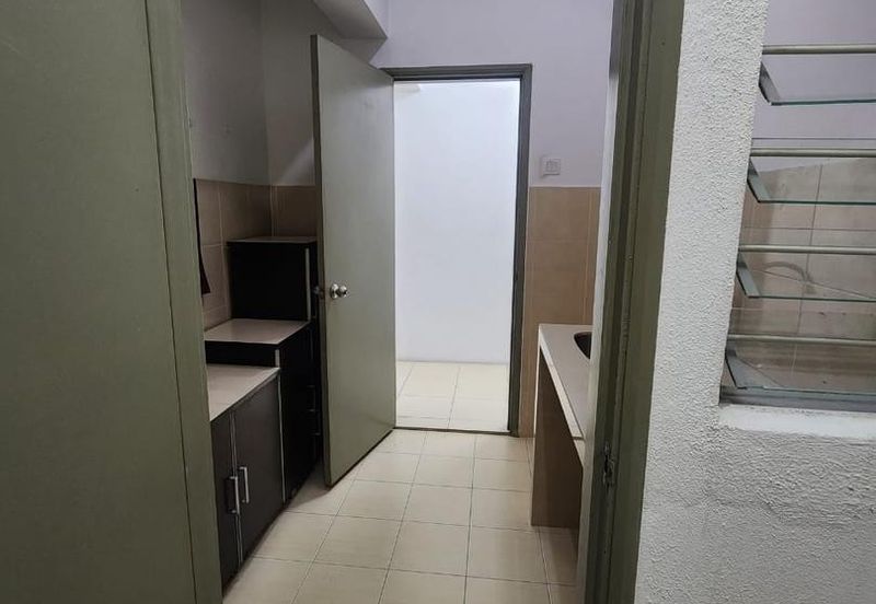 Beverly Tower @ Plaza Medan Putra