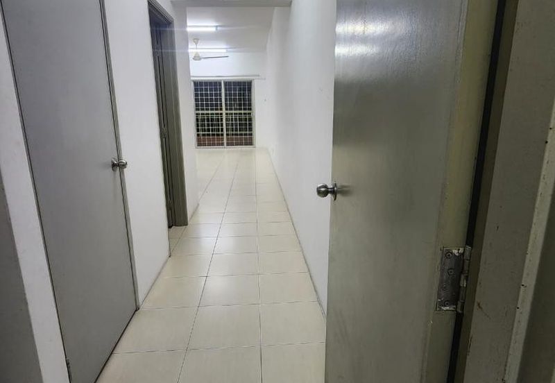 Beverly Tower @ Plaza Medan Putra