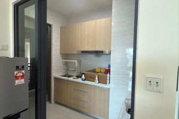 Aradia Residence @ Lake City