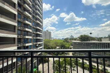 Aradia Residence @ Lake City