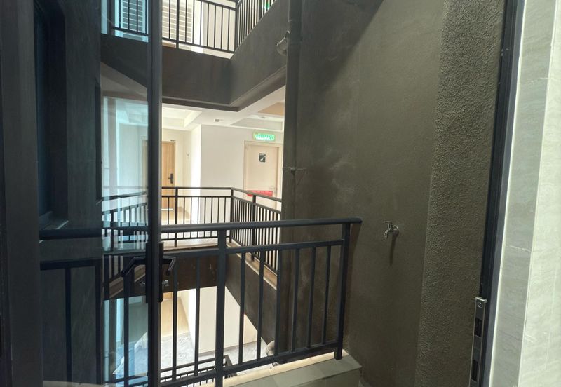 Aradia Residence @ Lake City