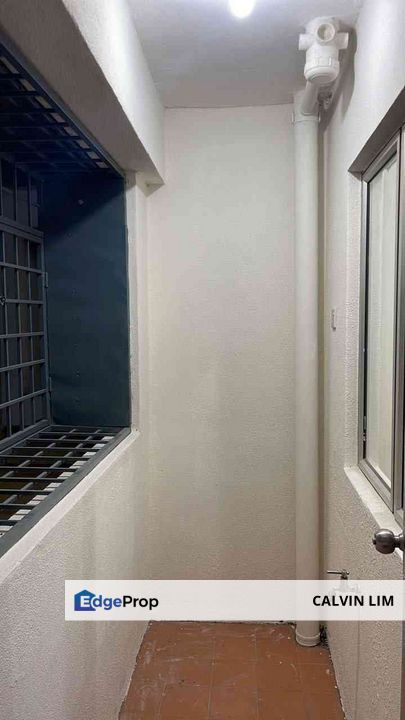 Sri ehsan apartment low floor unit for sale , Kuala Lumpur, Kepong