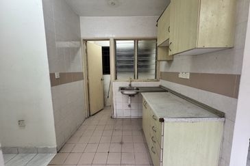 FLORA APARTMENT | DAMANSARA PERDANA | READY MOVE IN 