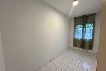 Saujana Apartment