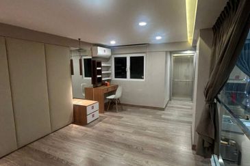 SURIA KIARA NORTH , SEGAMBUT 