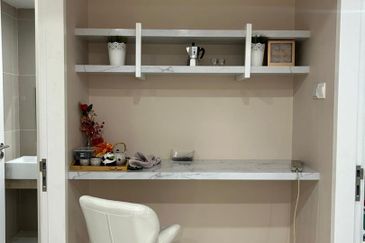 SURIA KIARA NORTH , SEGAMBUT 