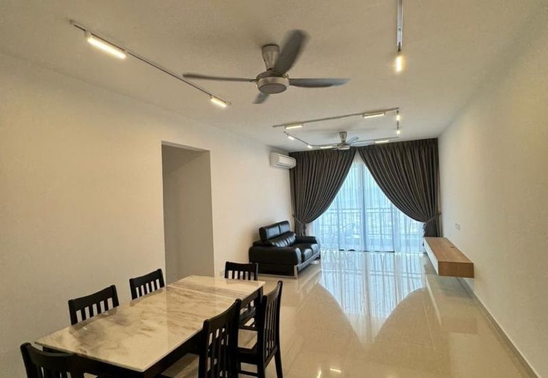 Aradia Residence @ Lake City