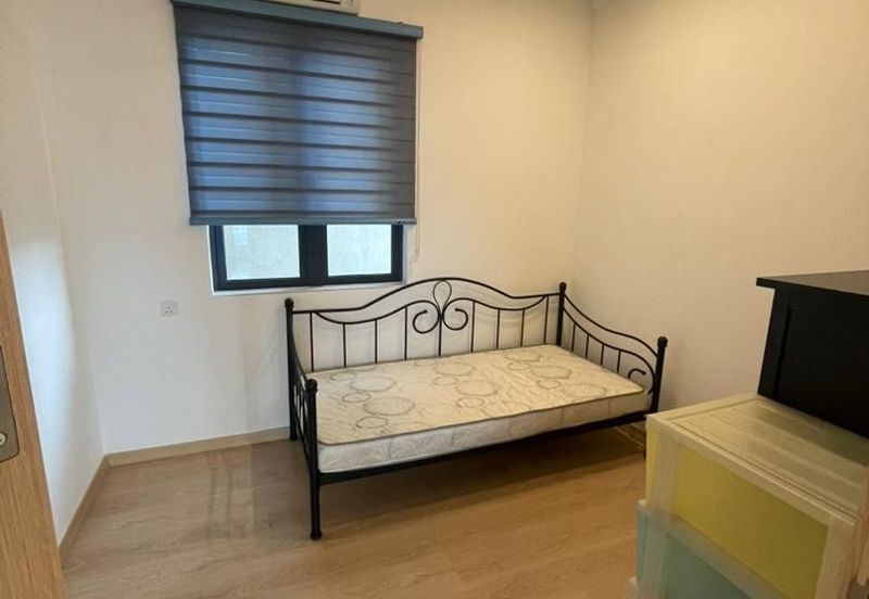 Aradia Residence @ Lake City