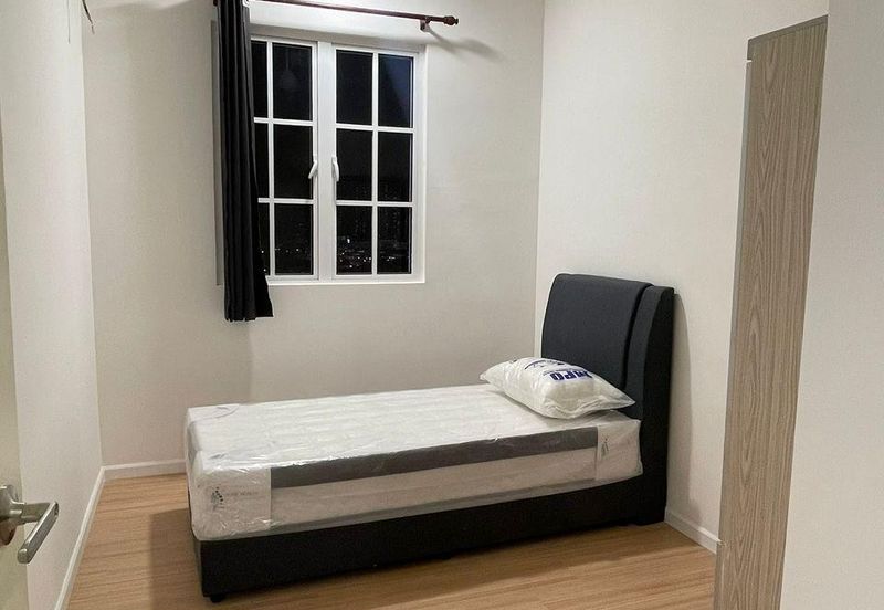 Tuan 2Egacy Residency