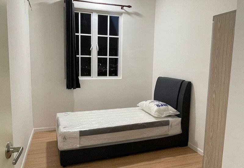 Tuan 2Egacy Residency