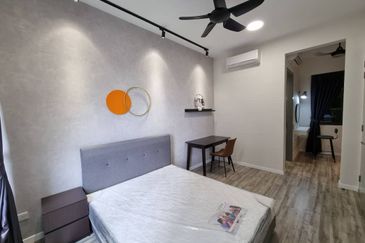 Astor & Barrow @ Millerz